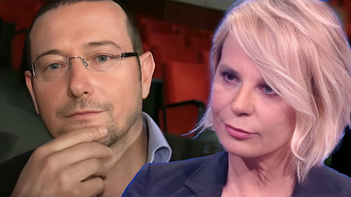 Vi ricordate Chicco Sfondrini, braccio destro di Maria De Filippi? L'ha 'tradita' senza ritegno Vi ricordate Chicco Sfondrini, braccio destro di Maria De Filippi? L'ha 'tradita' senza ritegno