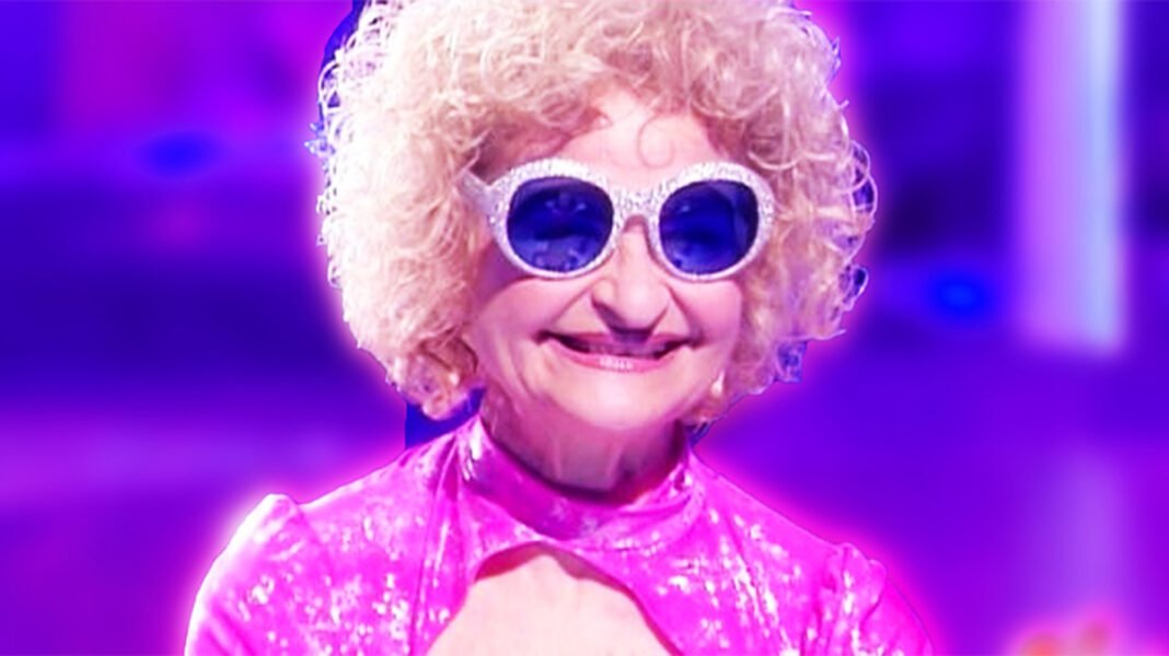 Angela Favolosa Cubista compie 79 anni e svela “A volte non ho neanche i soldi per mangiare”