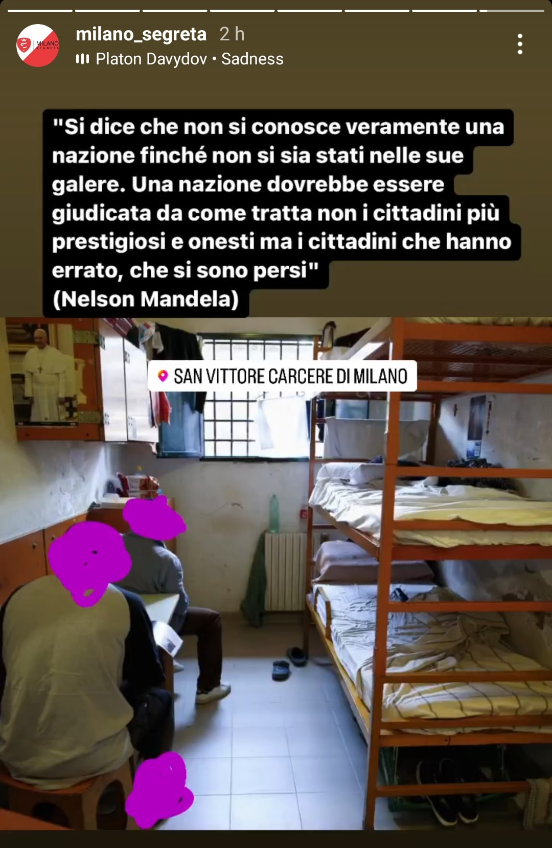 Avete mai visto l'interno di una cella del carcere di San Vittore? Ecco come 'convivono' tre