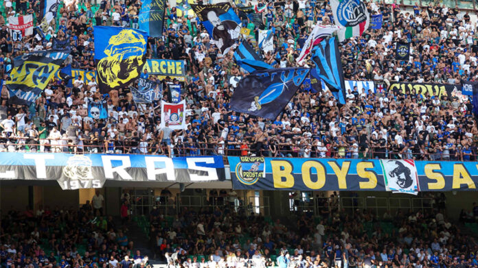 La Curva Nord non ha gradito lo scialbo 0-0 contro la Sampdoria ed ha attaccato duramente giocatori e allenatore.
