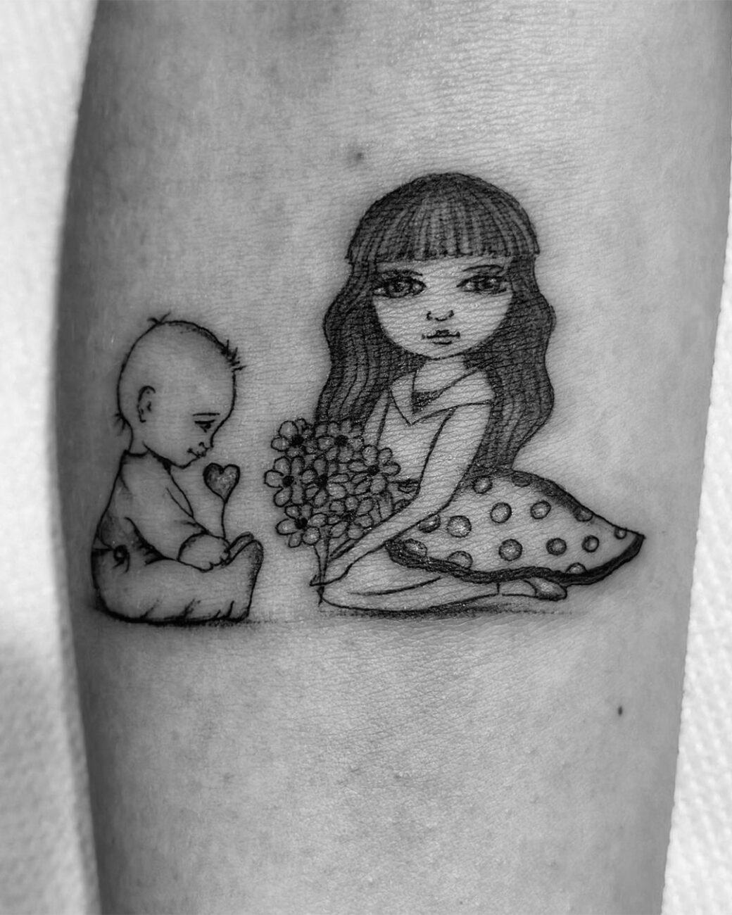 Il tatuaggio di Clizia Incorvaia dedicato ai figli