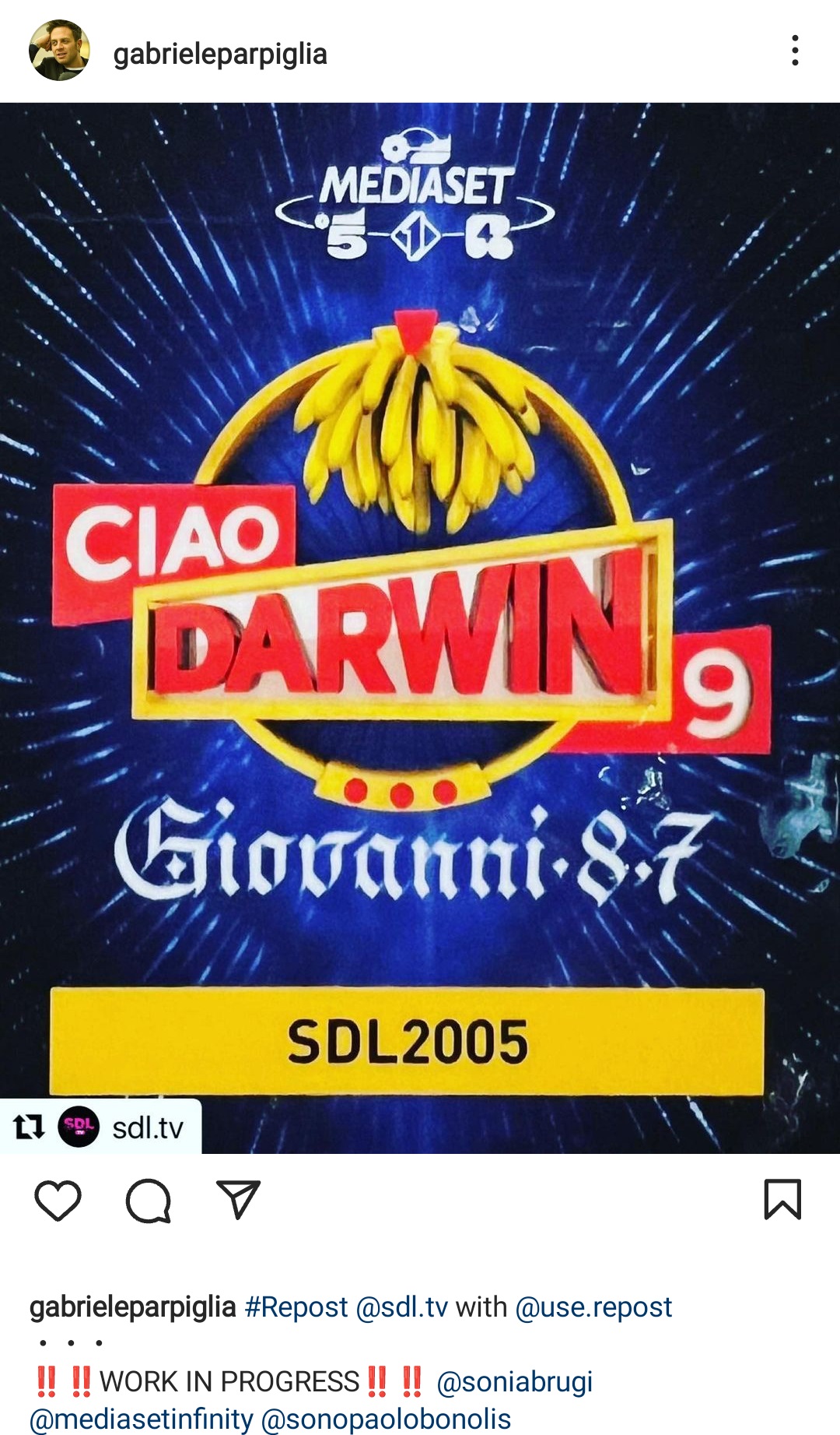 Ciao Darwin 9: la prima immagine ufficiale con passo del Vangelo secondo Giovanni. Fonte: gabrieleparpiglia - Instagram