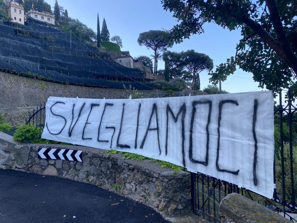 Giro d'Italia in Costiera Amalfitana: la protesta dei cittadini
