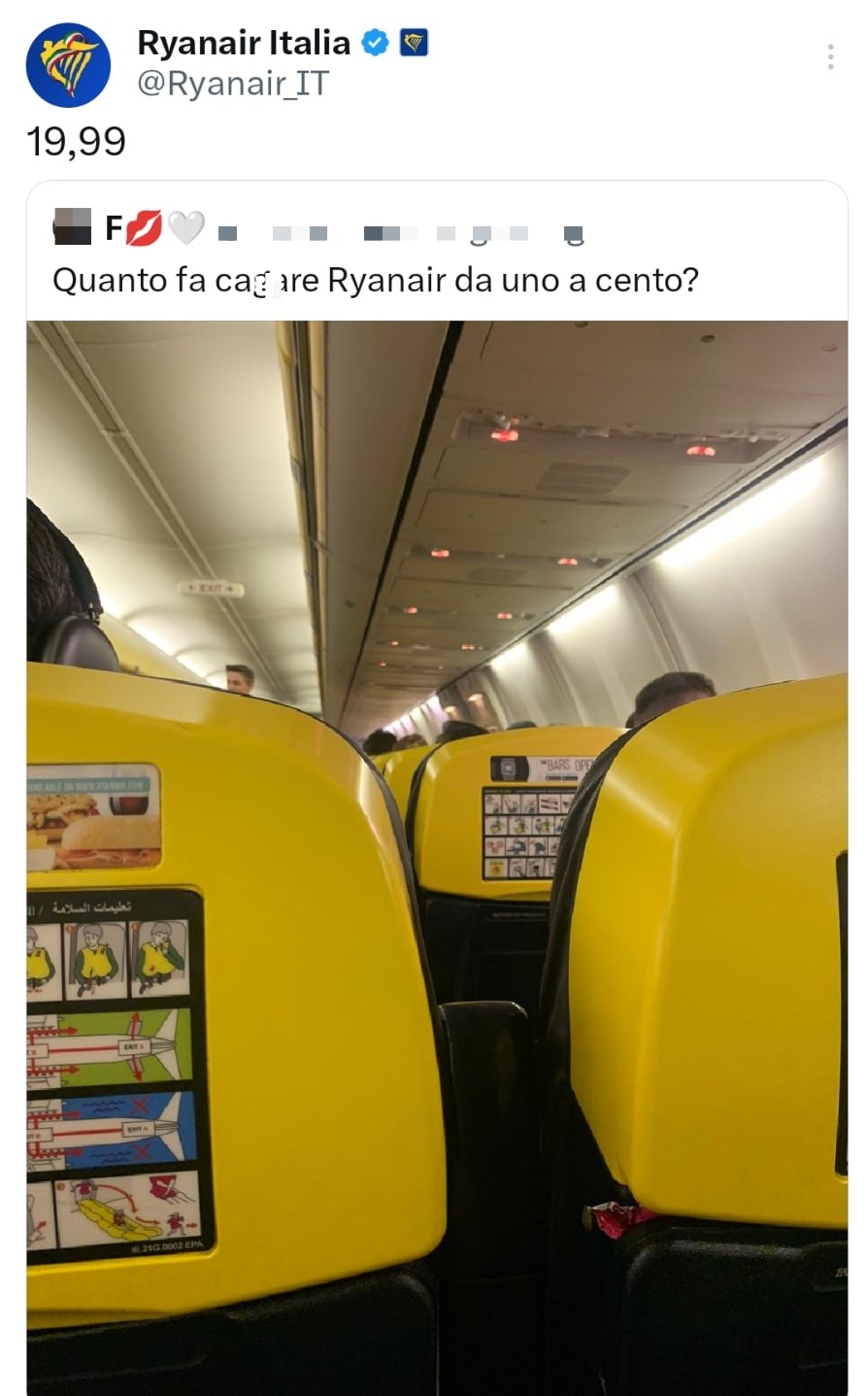 L'offesa della ragazza italiana e la risposta di Ryanair. Fonte: ryanair_IT - Twitter