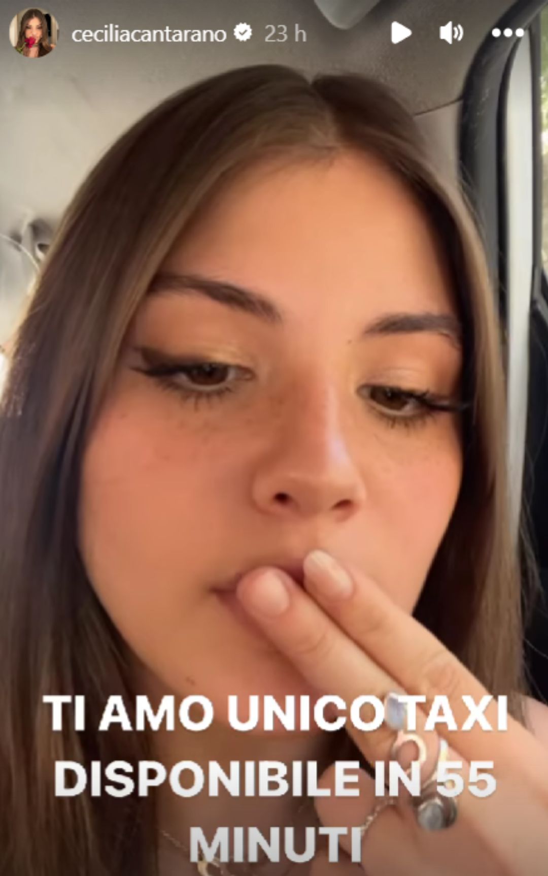 cecilia cantarano gesto ribrezzo
