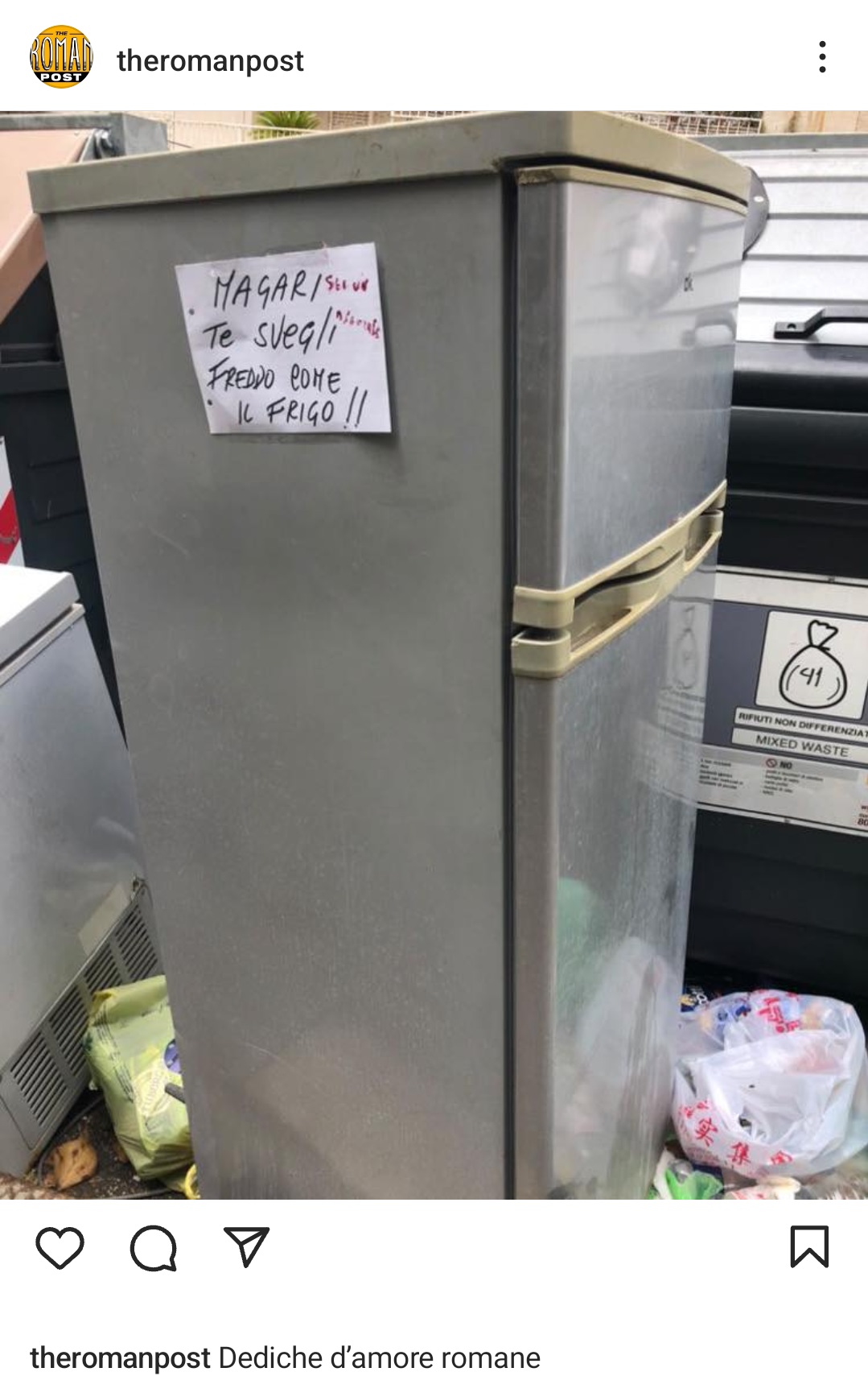 Il frigorifero a Roma con su scritto: