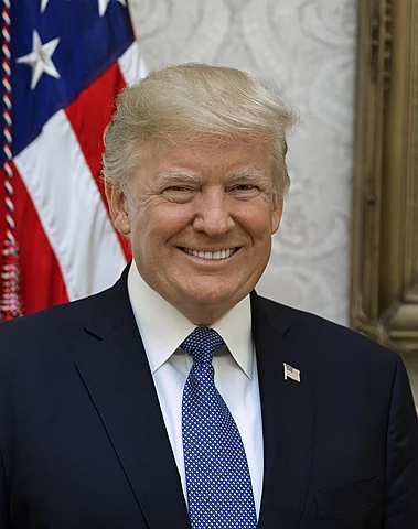 Trump, torna su X (Twitter) dopo due anni e pubblica una foto storica per gli Stati Uniti.
