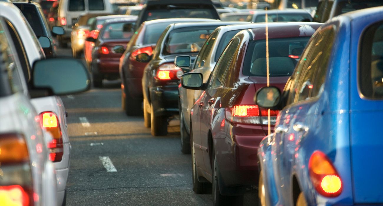 Roma, arriva la segnaletica stradale fai da te.