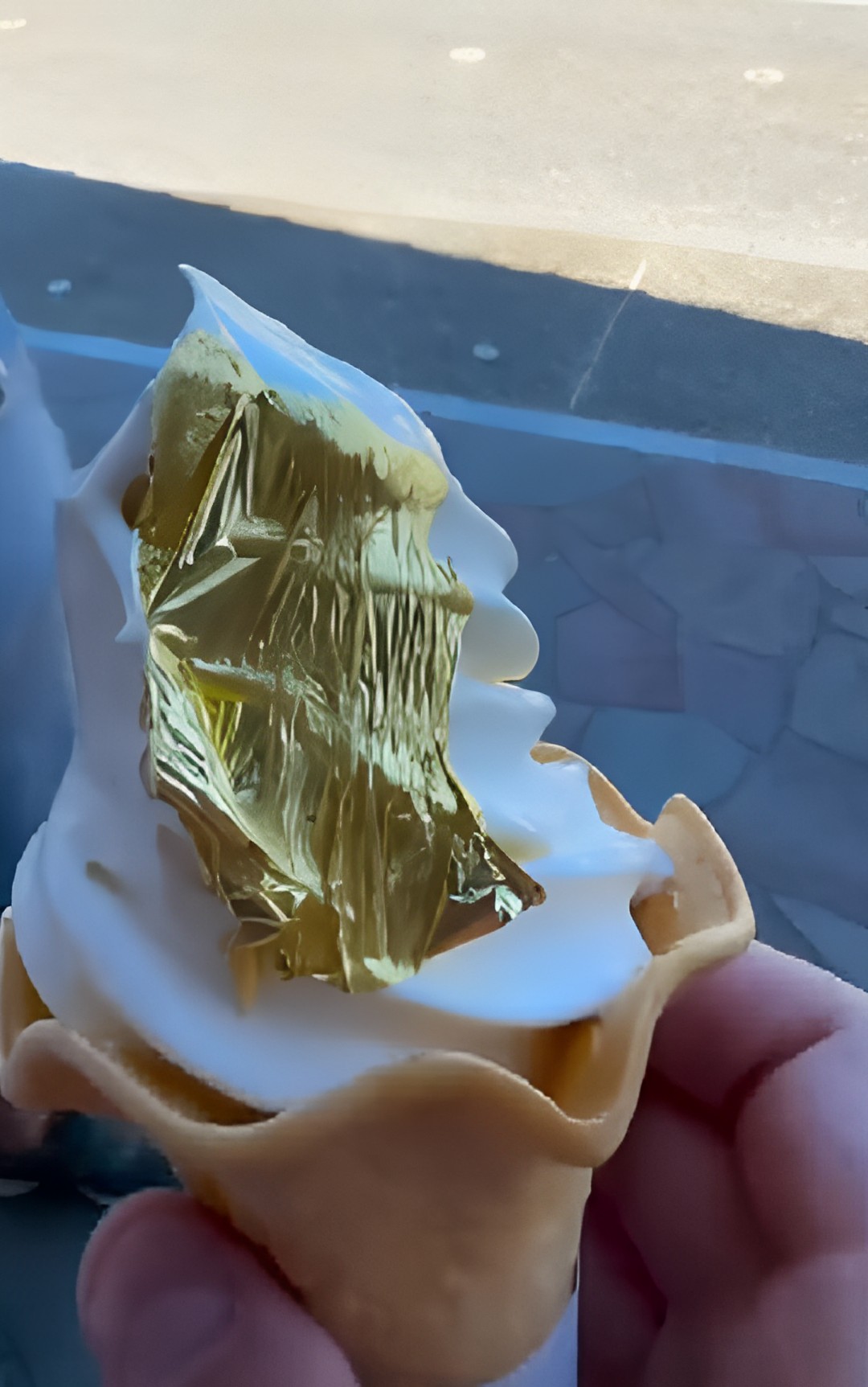 giappone gelato oro