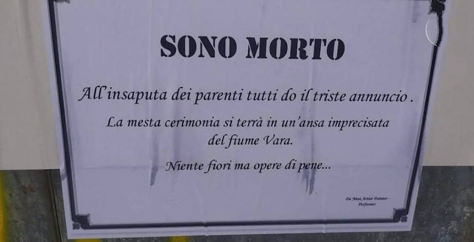 La Spezia, spunta l'esilarante necrologio in prima persona: