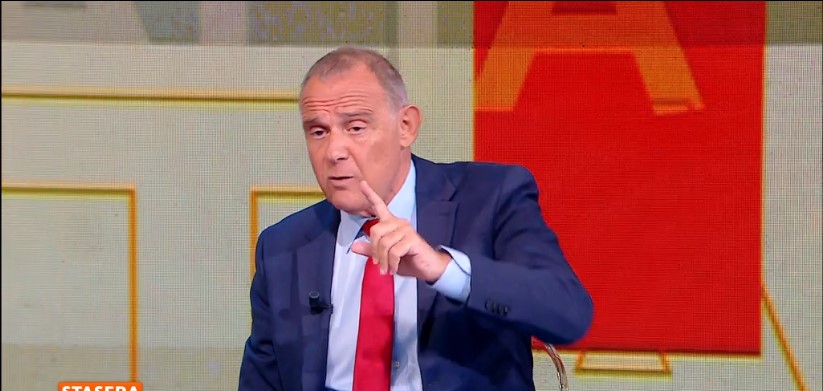 Reddito di Cittadinanza, Maurizio Belpietro zittisce l'opposizione: