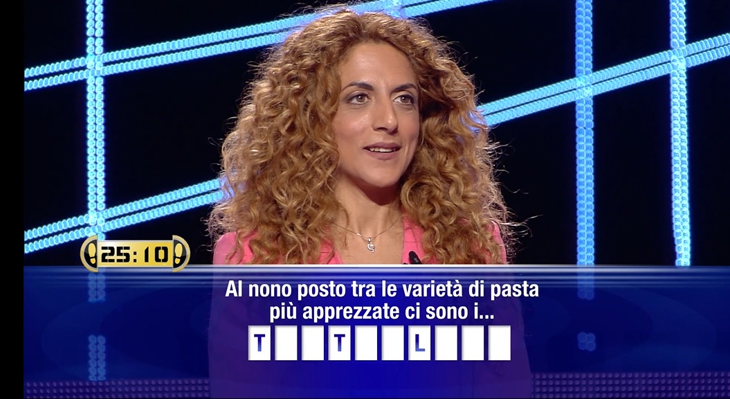 Caduta Libera, la sfidante va a colpo sicuro sulla pasta italiana, ma sbaglia. Jerry resta incredulo: "Che rabbia!"