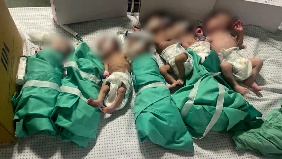Quanti pazienti, medici e sfollati si trovano nell'ospedale Al-Shifa di Gaza City sotto assedio da parte di Israele
