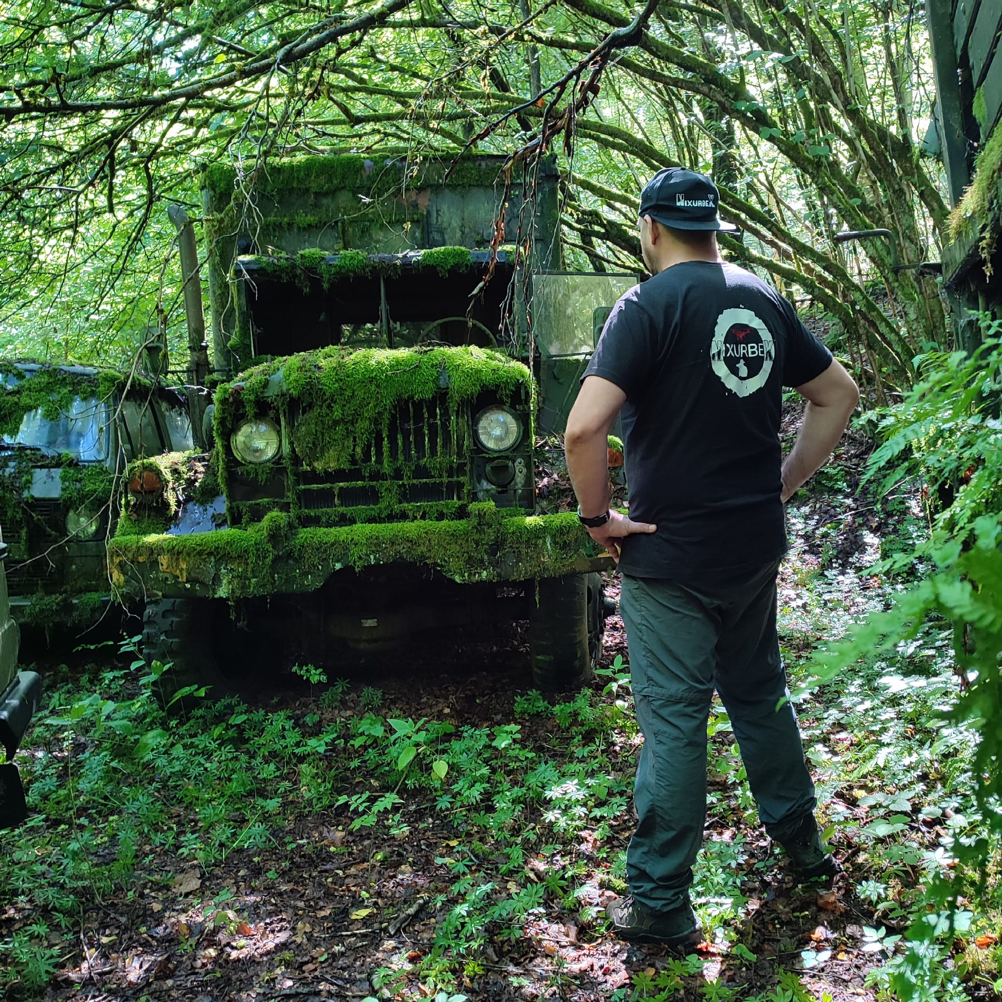 Nixurbex durante una delle sue esplorazioni