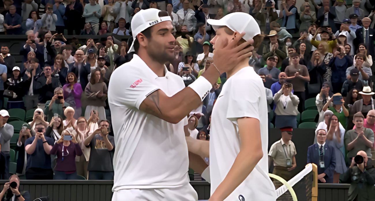 Wimbledon, Sinner-Berrettini show: trionfa Jannik ma è una lotta fino all'ultimo punto