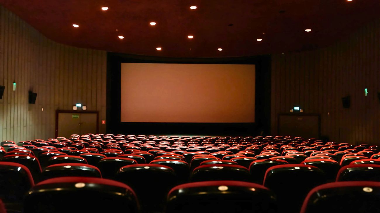 Cosa rimane nelle sale dei cinema quando gli spettatori vanno via