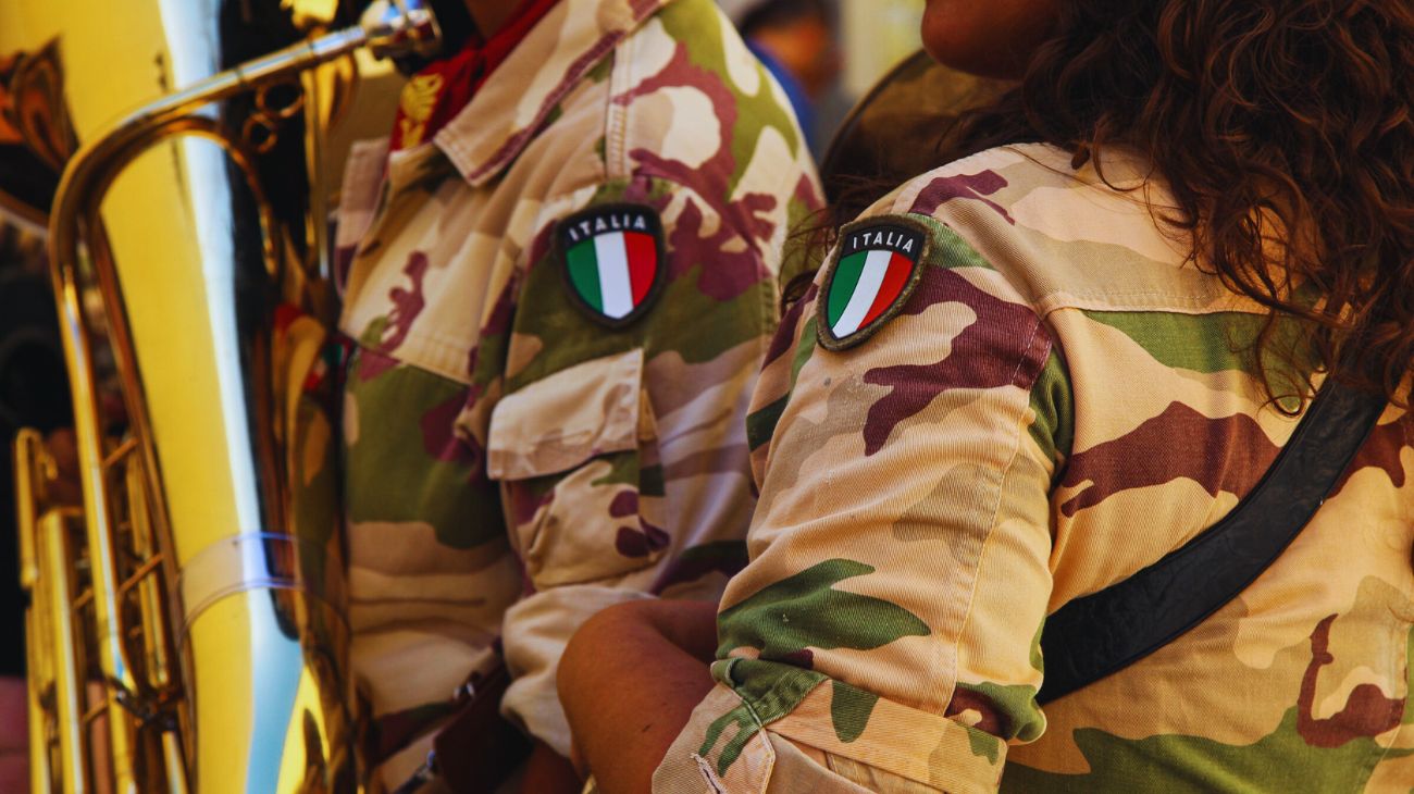 Che Cosa è La Legge Marziale Legge marziale, è mai stata applicata in Italia? Quello che in pochi sanno
