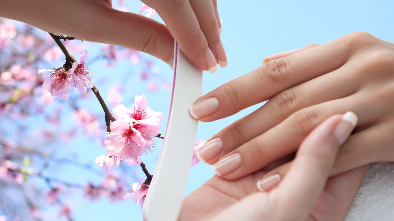 manicure primaverile