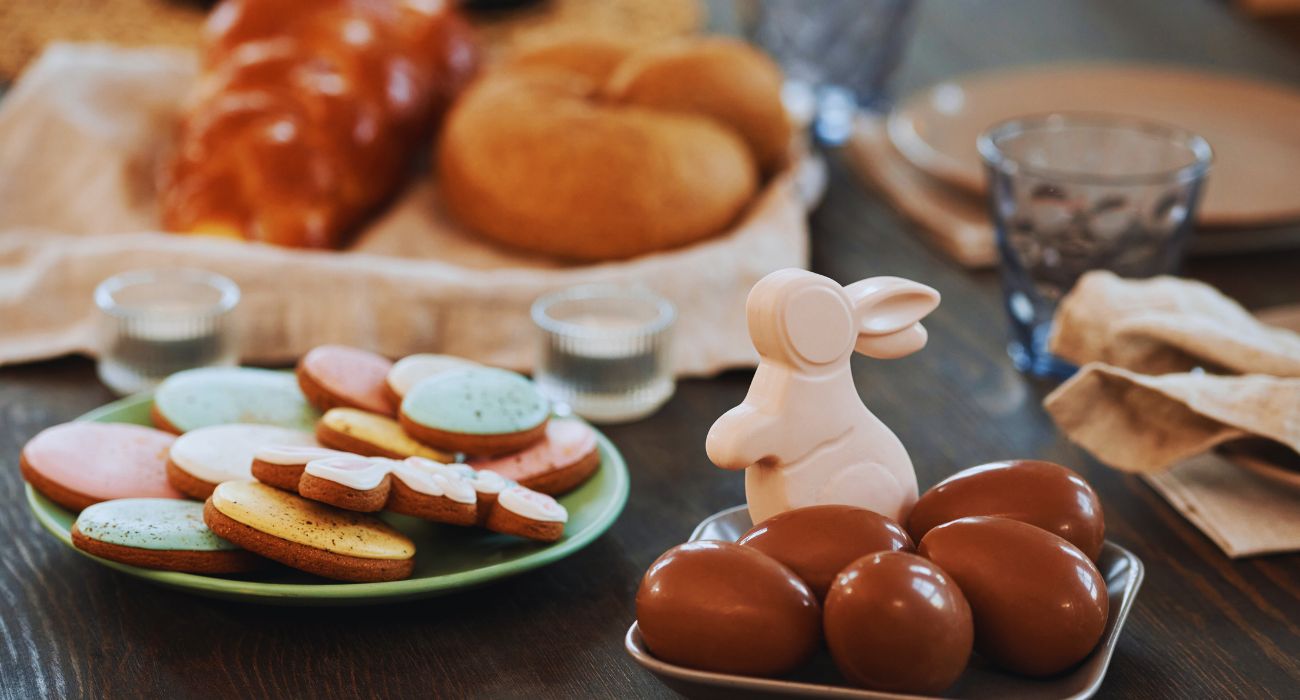 tavola pasqua (1)