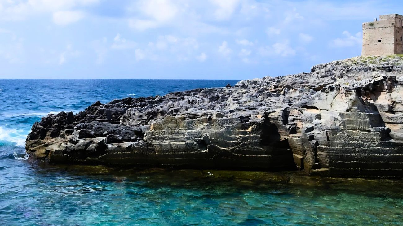 Piscina Naturale di Marina Serra,