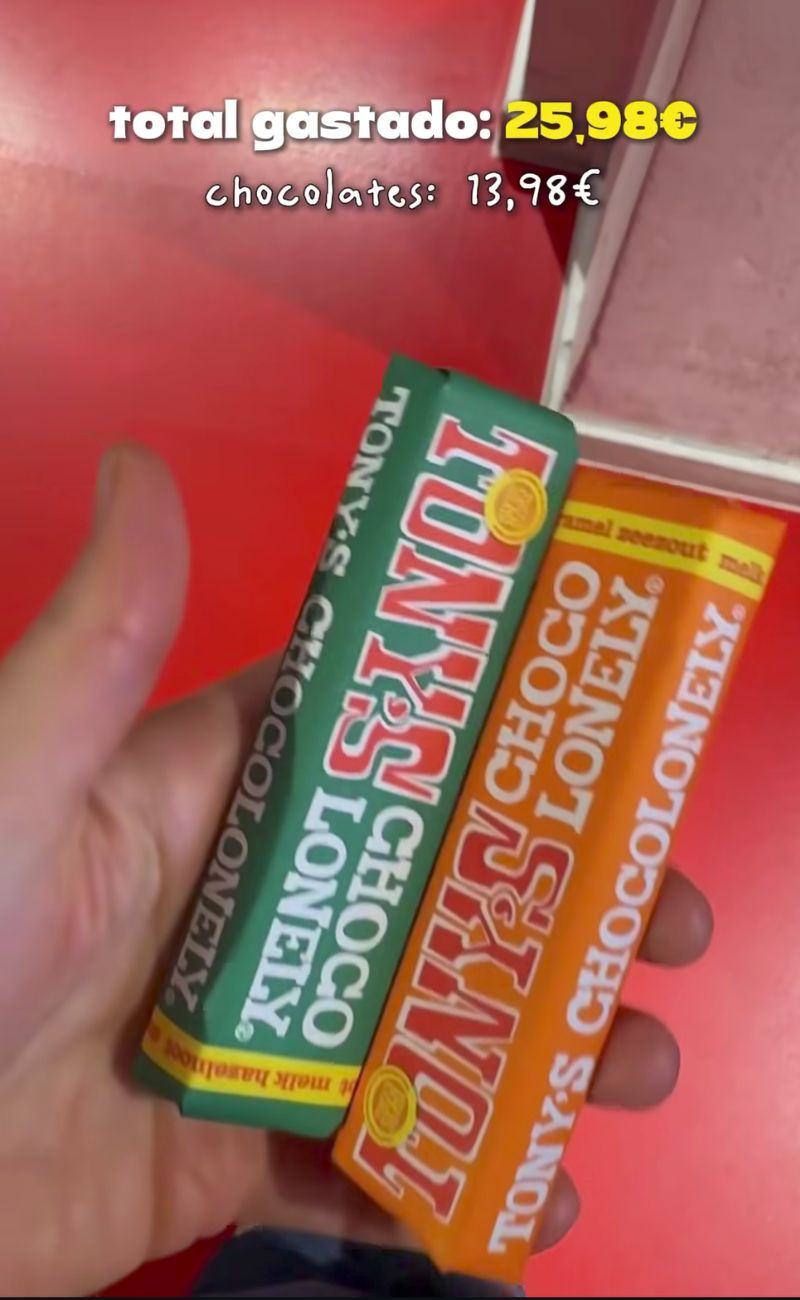 Per questi due pezzi di cioccolato, la content creator ha speso 14€ in una delle cioccolaterie più famose di Amsterdam