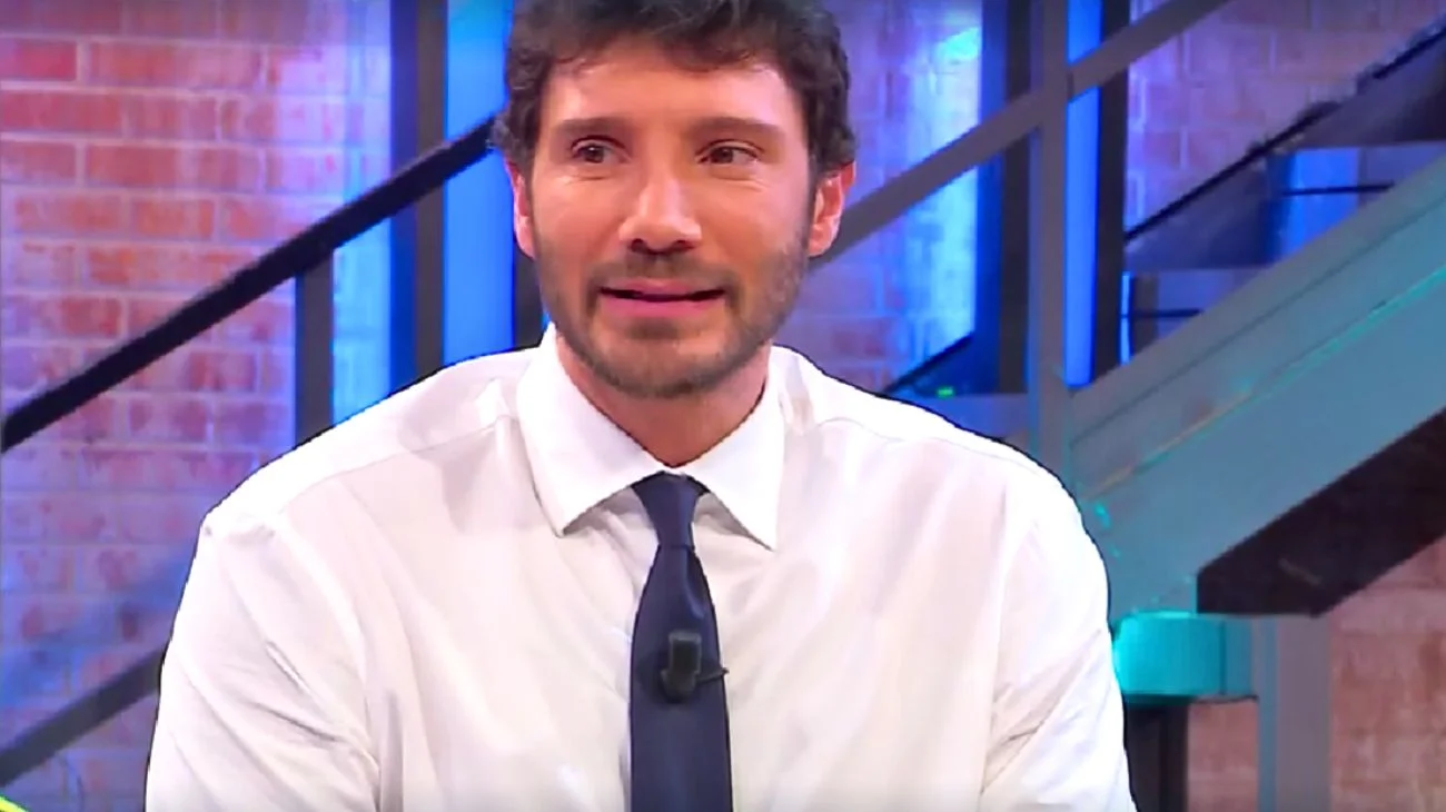 stefano de martino affari tuoi