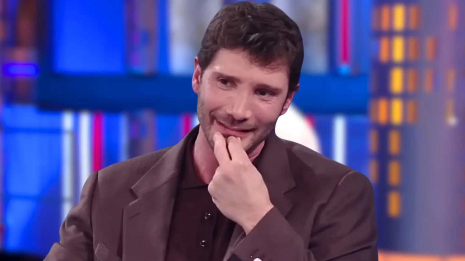 stefano de martino mossa mediaset