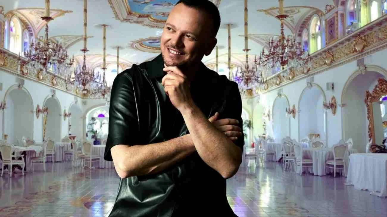 Gigi D'Alessio e quel passato legato al Boss delle Cerimonie: pochi si ricordano di questa scena