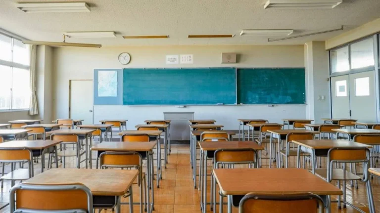 Scuola dettagli sulla fine delle vacanze
