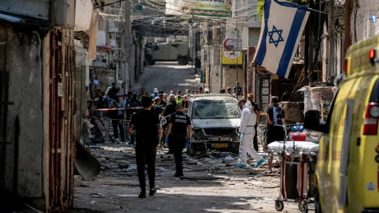 Attentato Tel Aviv (Immagine generata con l'AI) - Tuttonotizie.eu