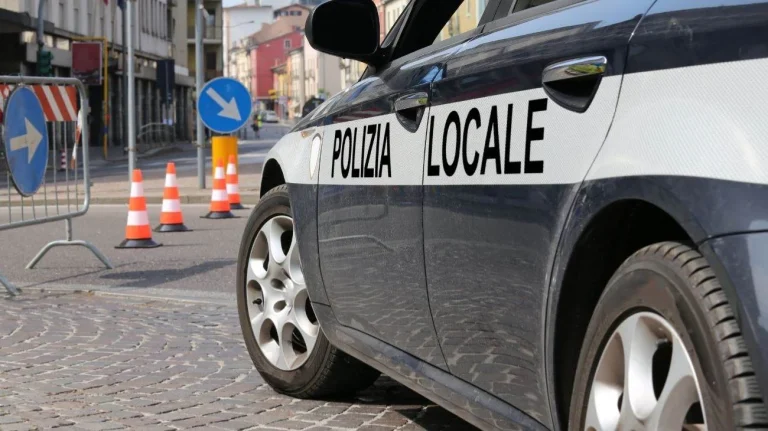 Polizia - Tuttonapoli.eu