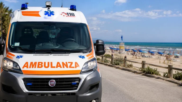Ambulanza (Immagine generata dall'AI) - Tuttonotizie.eu