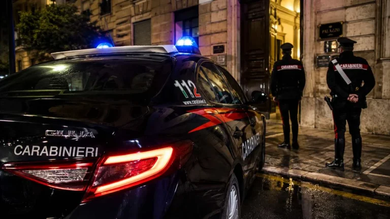 Carabinieri (Immagine generata dall'AI) - Tuttonotizie.eu