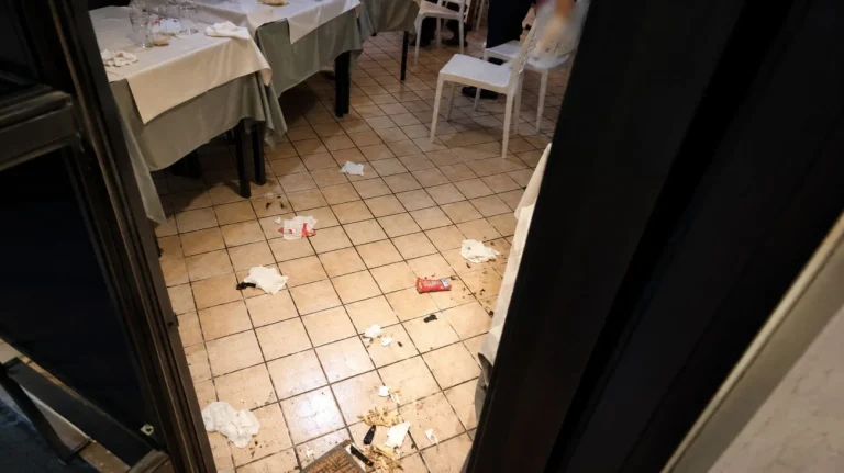 Pizzeria (Immagine editata con AI) - Tuttonotizie.eu