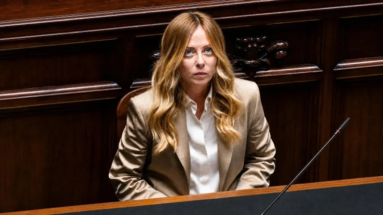 Bollette, Meloni ottiene l'eccezione italica: tetto al gas a 59 euro, senza data di avvio né risparmio stimato