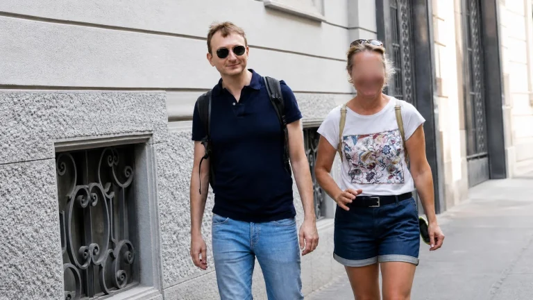 Garlasco, l'avvocato Colli in procura a Pavia: «Portiamo fuori Alberto Stasi», ma è già in affidamento da giugno